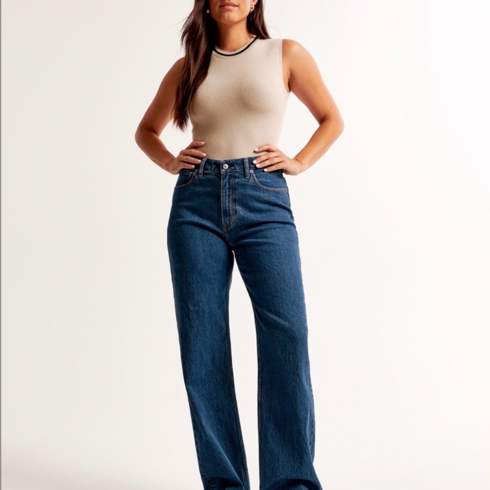 Abercrombie 90’s Relaxed Jean